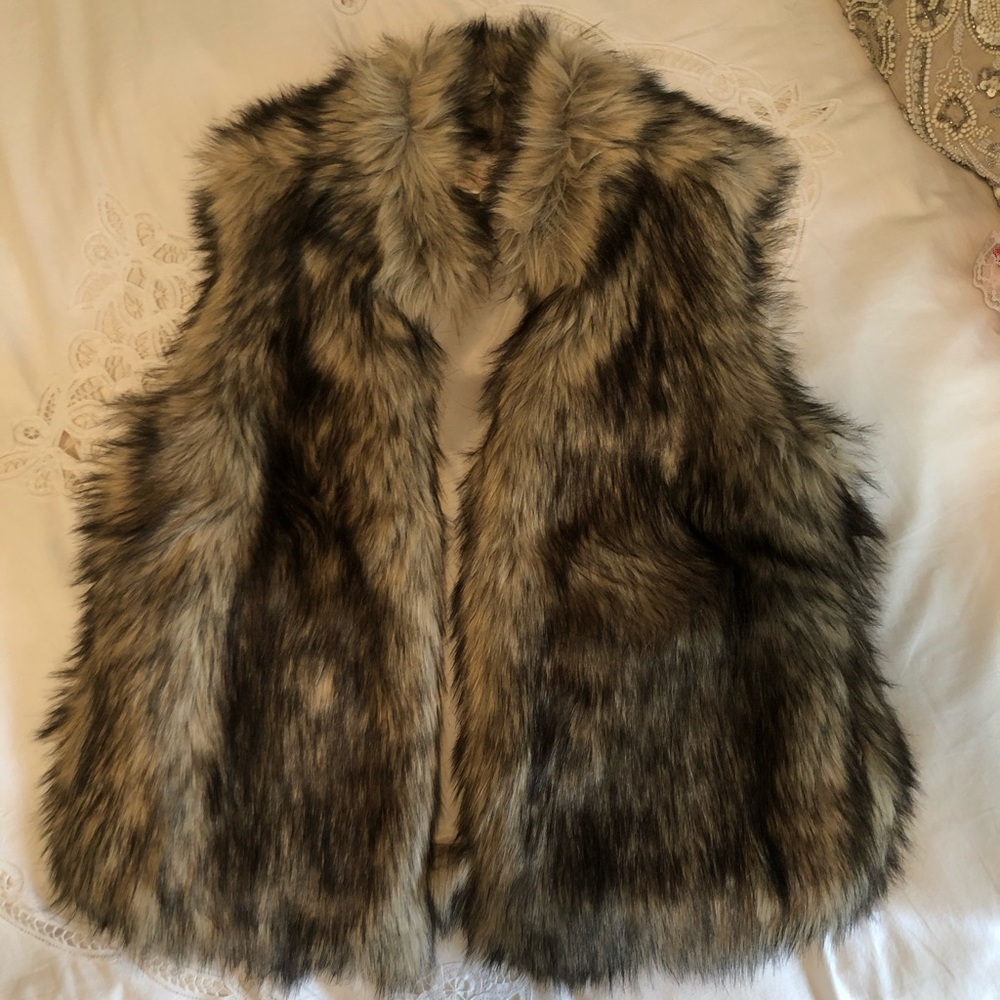 Micheal Kors faux fur vest